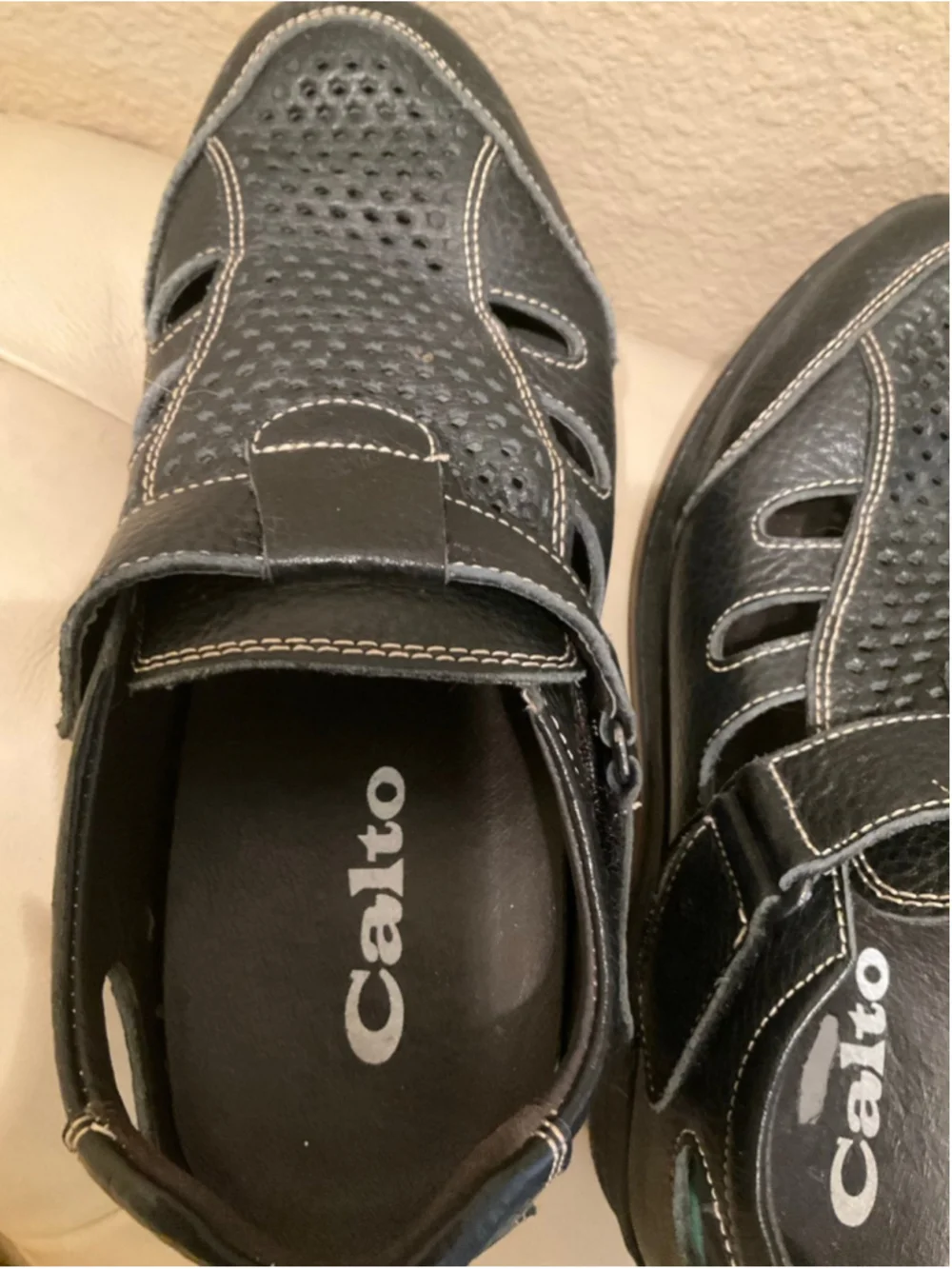CALTO Men's Fisherman Invisible Height Increasing Elevator Shoes Sandals Size 6